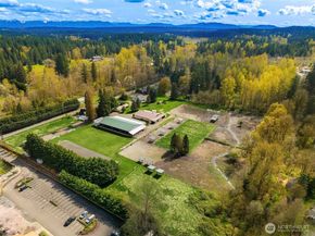 19011 176th Avenue NE, Woodinville WA 98072