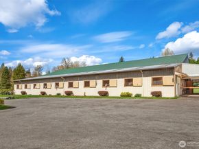 19011 176th Avenue NE, Woodinville WA 98072