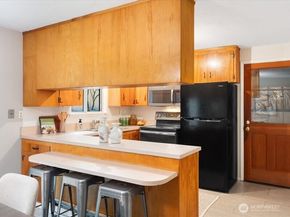 6421 S 124th Street, Seattle WA 98178