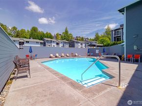 14010 NE 181st Place C102, Woodinville WA 98072