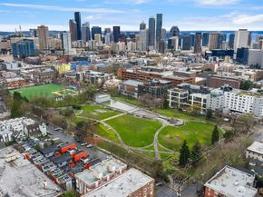 1827 14th Avenue B, Seattle WA 98122