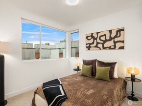 1827 14th Avenue B, Seattle WA 98122