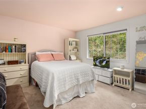 19625 NE 125th Court, Woodinville WA 98077