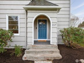 217 6TH Street, Snohomish WA 98290