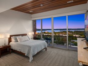 7352 56th Avenue NE, Seattle WA 98115