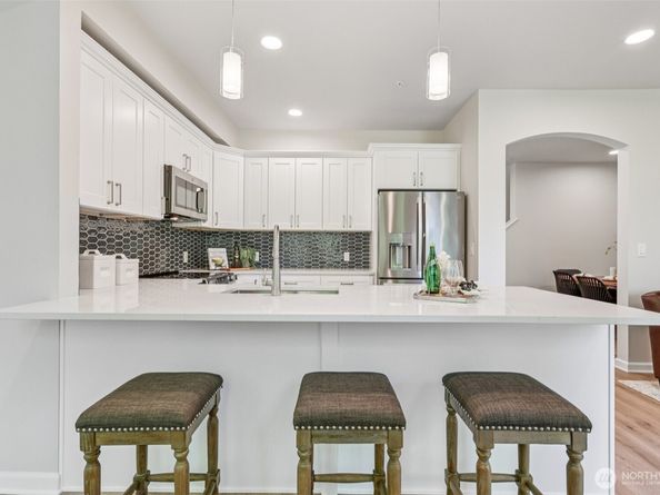 2840 139th Avenue SE 15, Bellevue WA 98005