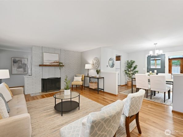 510 NW 201st Place, Shoreline WA 98177