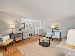 510 NW 201st Place, Shoreline WA 98177
