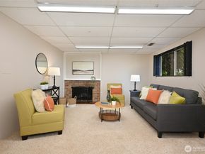 510 NW 201st Place, Shoreline WA 98177