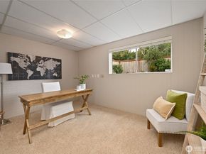 510 NW 201st Place, Shoreline WA 98177