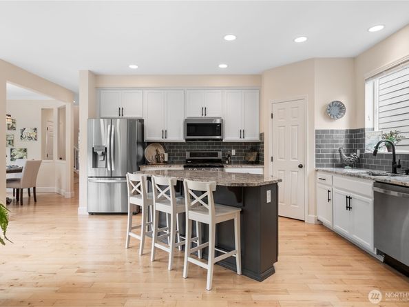 21104 1st Avenue W, Bothell WA 98021