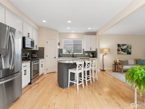 21104 1st Avenue W, Bothell WA 98021
