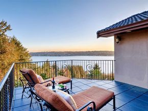 7909 78th Avenue SE, Mercer Island WA 98040