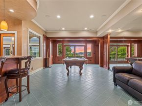 7909 78th Avenue SE, Mercer Island WA 98040