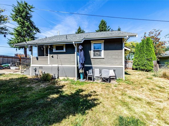 2702 22nd Street, Everett WA 98201