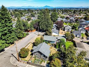 2702 22nd Street, Everett WA 98201