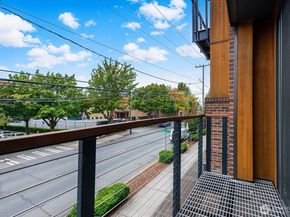 3300 NE 65th Street 219, Seattle WA 98115