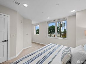 3300 NE 65th Street 219, Seattle WA 98115