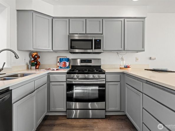 11211 Greenwood Avenue N C, Seattle WA 98133