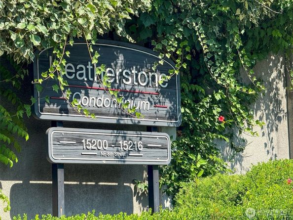 15208 NE 8th Street C3, Bellevue WA 98007