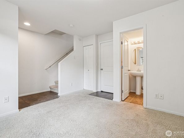 3006 SW Bataan Street, Seattle WA 98126