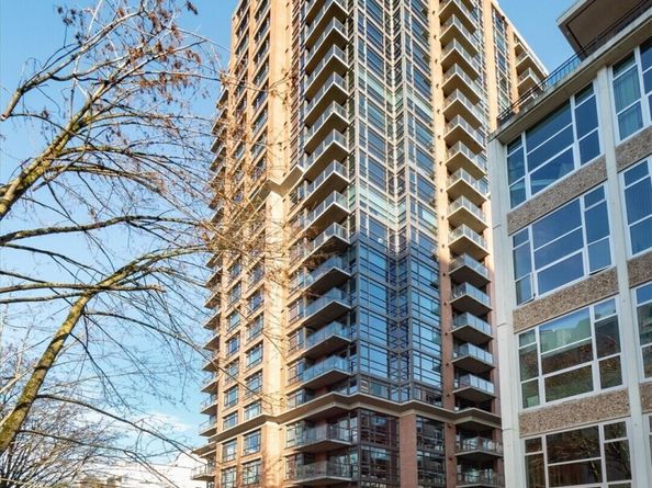 1420 Terry Avenue 205, Seattle WA 98101