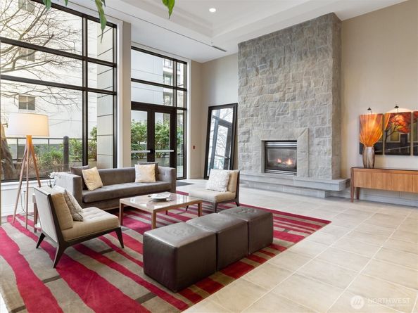 1420 Terry Avenue 205, Seattle WA 98101