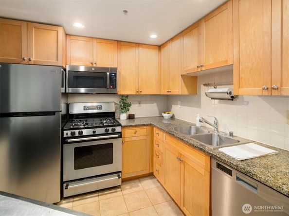 1420 Terry Avenue 205, Seattle WA 98101
