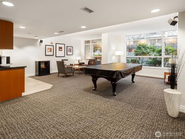 1420 Terry Avenue 205, Seattle WA 98101