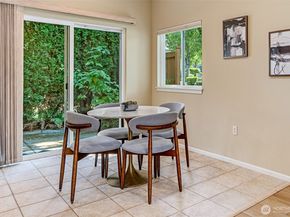 4740 Lake Place S C, Renton WA 98055