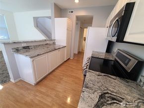 6119 S 233rd Street 196, Kent WA 98032