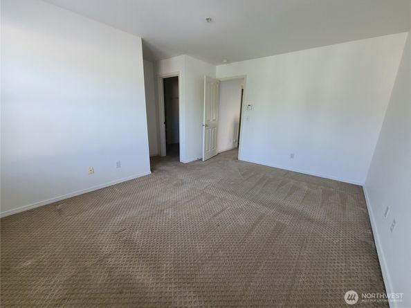 6119 S 233rd Street 196, Kent WA 98032