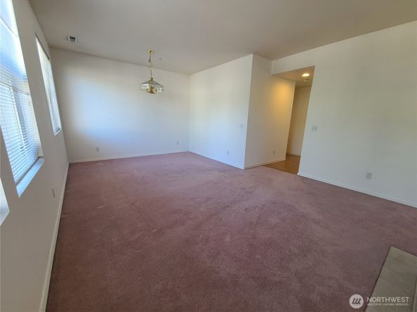 6119 S 233rd Street 196, Kent WA 98032