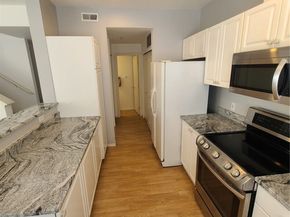 6119 S 233rd Street 196, Kent WA 98032
