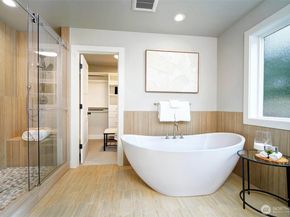 12806 NE 65th Lane, Kirkland WA 98033