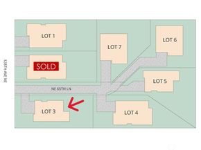 12806 NE 65th Lane, Kirkland WA 98033