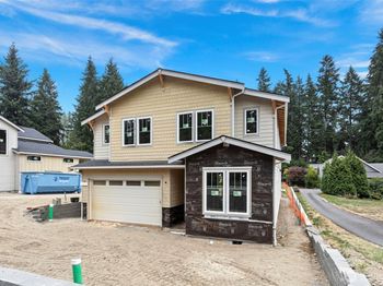 12806 NE 65th Lane