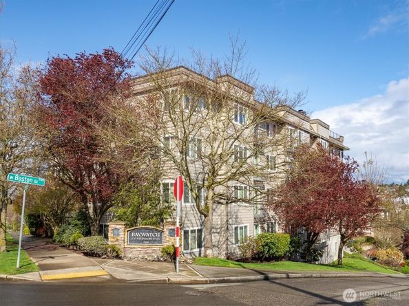 2200 Thorndyke Avenue W 404, Seattle WA 98199