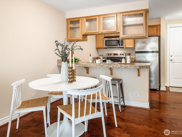 2200 Thorndyke Avenue W 404, Seattle WA 98199