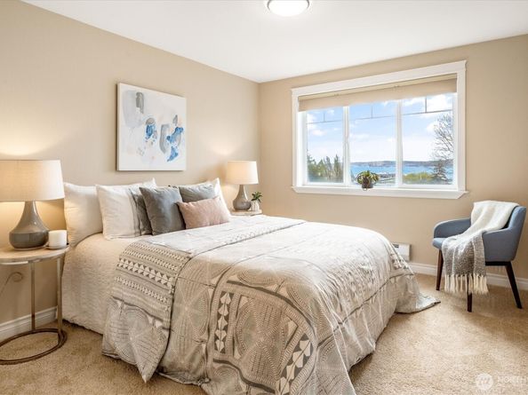 2200 Thorndyke Avenue W 404, Seattle WA 98199