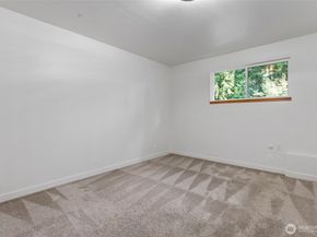 114 Vashon Avenue SE, Renton WA 98059