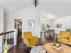 114 Vashon Avenue SE, Renton WA 98059