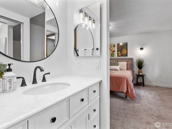 114 Vashon Avenue SE, Renton WA 98059