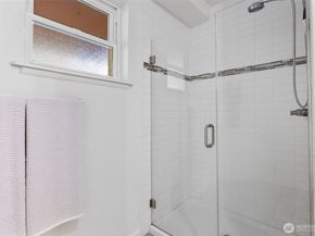 114 Vashon Avenue SE, Renton WA 98059