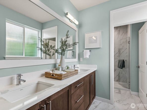 13247 NE 143rd Court 12, Woodinville WA 98072