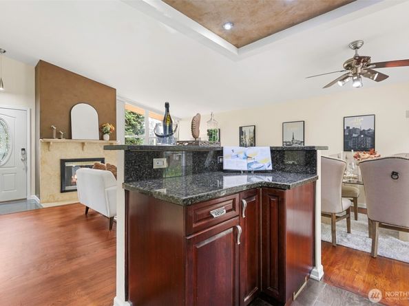 453 155th Place SE, Bellevue WA 98007