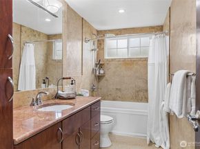453 155th Place SE, Bellevue WA 98007
