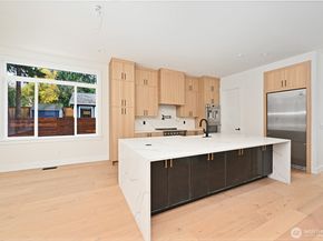 17526 Fremont Avenue N, Shoreline WA 98133