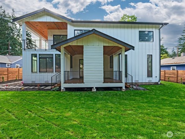 17526 Fremont Avenue N, Shoreline WA 98133