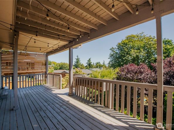25312 42nd Place S, Kent WA 98032